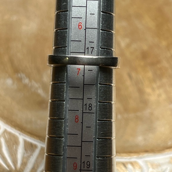 Vintage Marcasite & Amethyst 925 Sterling Silver Ring - Picture 11 of 11